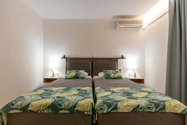 غرفة ديلوكس بسرير مزدوج أو سريرين منفصلين بإطلالة على الحديقة، Sirocco Hotel 3/10