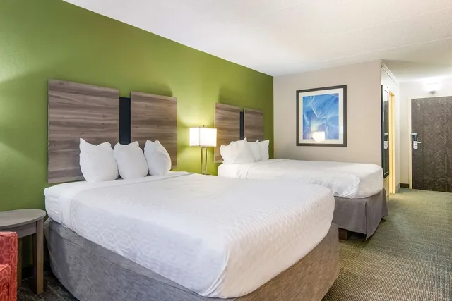 غرفة قياسية بسريرين مزدوجين، Best Western Dutch Valley Inn 1/3