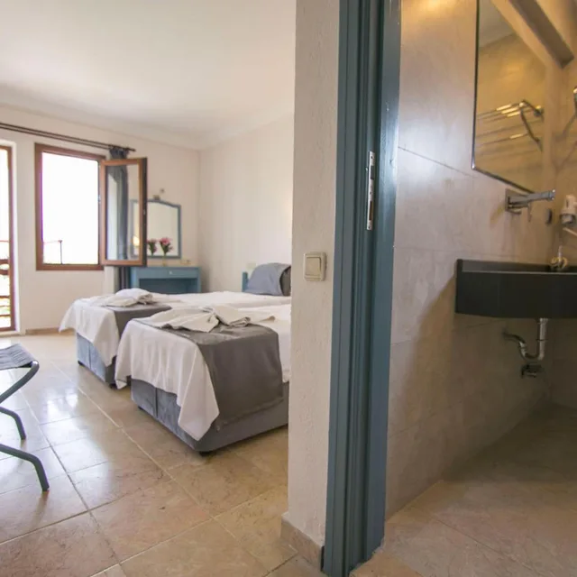 Standard, Triple, Kilim Hotel 6/10