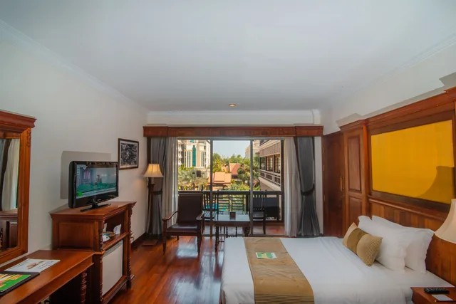 غرفة سوبيريور بإطلالة على المدينة، Empress Angkor Resort Spa 5/10