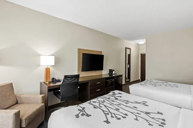 غرفة قياسية بسريرين كوين، Sleep Inn & Suites Dripping Springs - Austin Area 4/4