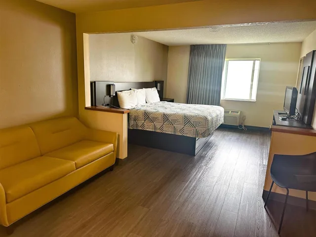 غرفة بسرير كينج لغير المدخنين، Motel6 Anderson, IN - Indianapolis 8/10