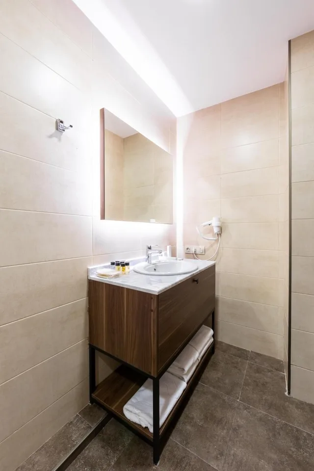 Standard, Twin Beds, Komorebi Bakuriani Resort 6/6