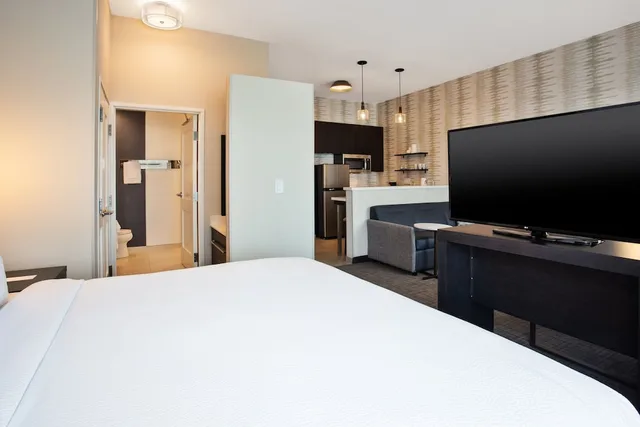استوديو بسرير كينج مع أريكة، Residence Inn by Marriott Wichita Falls 1/3