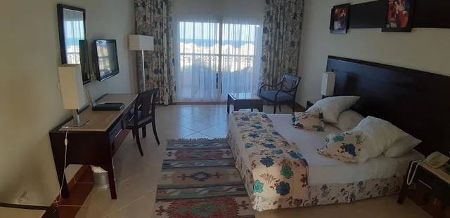 Room, Double Bed, Side Sea View، Concorde Moreen Beach Resort & Spa - All Inclusive 7/10