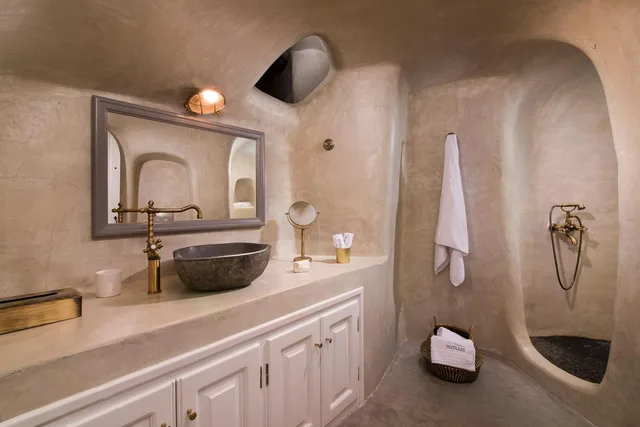 Cave, Louisa, Suite, Caldera View، Pezoules of Oia 1/1