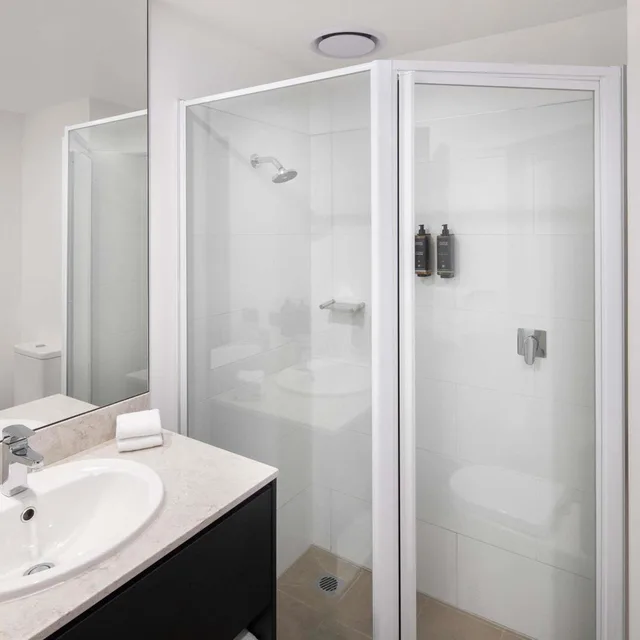 غرفة ديلوكس بسرير كوين، Mercure Sydney Bankstown 7/10