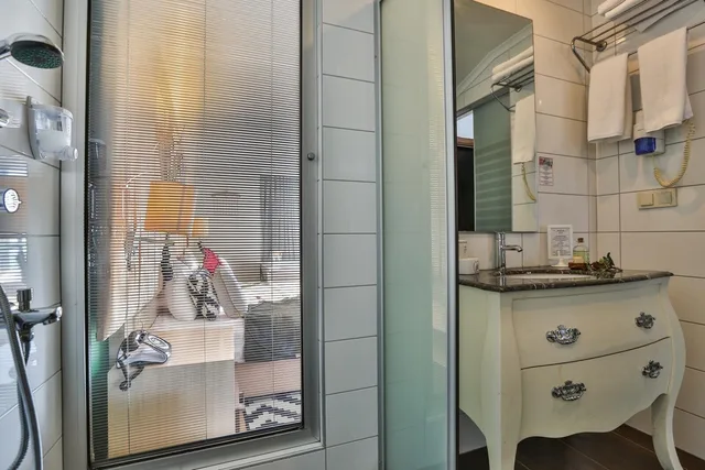 غرفة بسرير مزدوج بشرفة بجاكوزي، Anjeliq House Hotel 5/5
