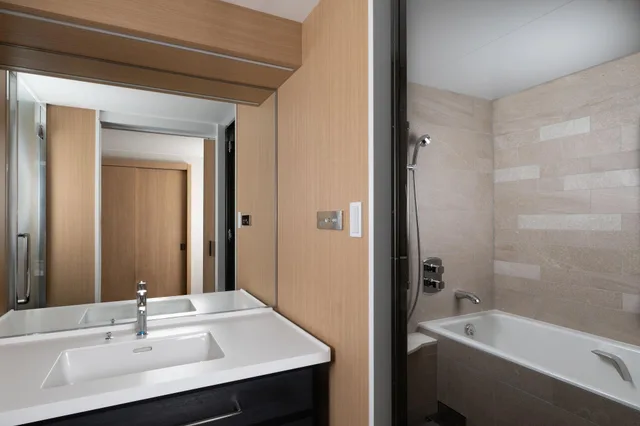 Superior, King Bed, Sheraton Miyako Hotel Tokyo 2/3