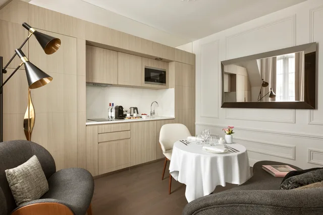 Duplex, Montmartre, Terrace، La Clef Champs-Elysees Paris By The Crest Collection 4/4