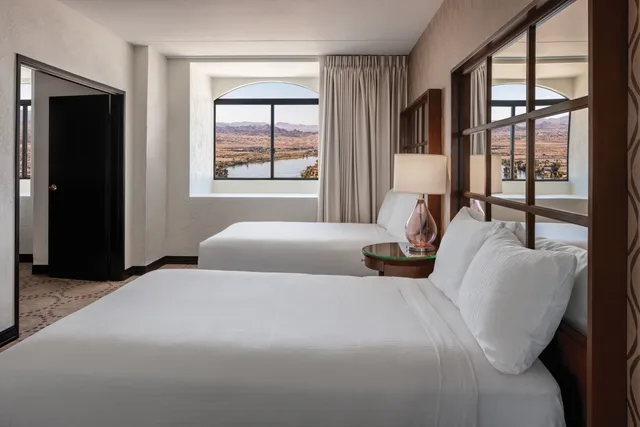 جناح بسريرين مزدوجين، Harrah’s Laughlin - A Caesars Rewards Destination 2/3