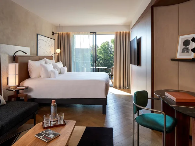 Artist, Executive, Queen Bed, Balcony، L Esquisse Hotel & Spa Colmar - MGallery Collection 7/10