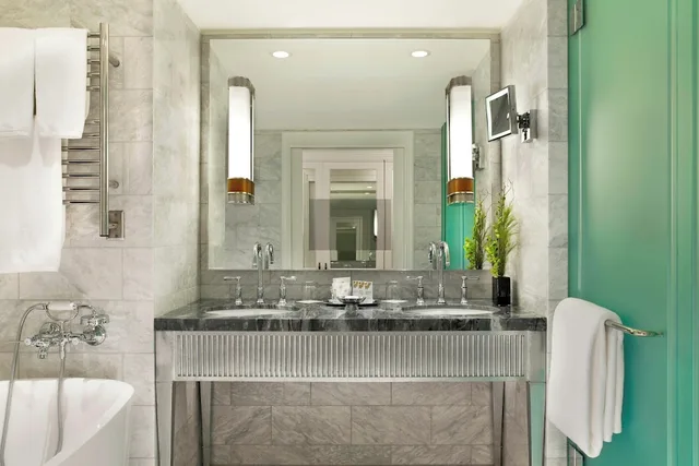 غرفة غراند ديلوكس بسريرين مزدوجين، St Regis Aspen Resort 8/9