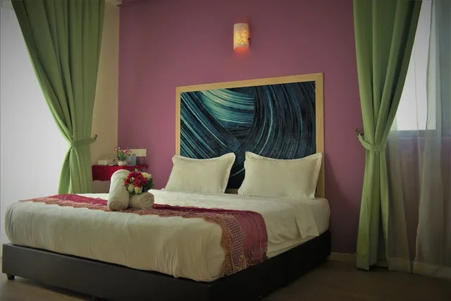 غرفة ديلوكس بسرير كينج، S8 Boutique Hotel 1/7