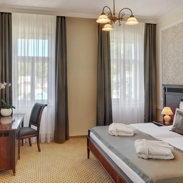 غرفة كومفورت بسرير كينج، Luxury Spa Hotel Olympic Palace 1/8
