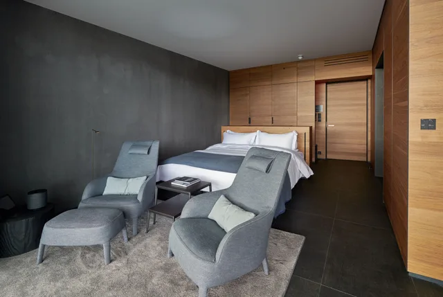 Junior Suite, King Bed, Lake View, The Retreat at Blue Lagoon Iceland 2/2
