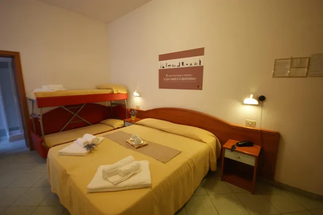 غرفة رباعية، Hotel Villa Caterina 8/10