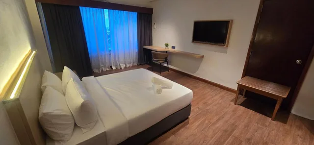 غرفة ديلوكس بسرير كوين، Kingston Hotel 28 - Gocos Hotel Klang 2/10