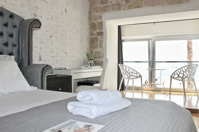 Loggia, Luxury, Sea View, Galeria Valeria Seaside Downtown - MAG Quaint & Elegant Boutique Hotels 5/9