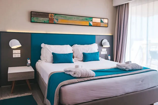 غرفة سوبيريور بسرير كينج بشرفة بإطلالة، Sousse Pearl Marriott Resort & Spa 3/5