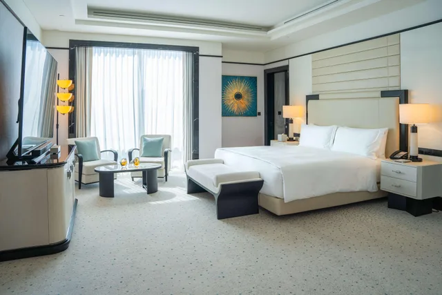 جناح ملكي، Waldorf Astoria Doha West Bay 1/4