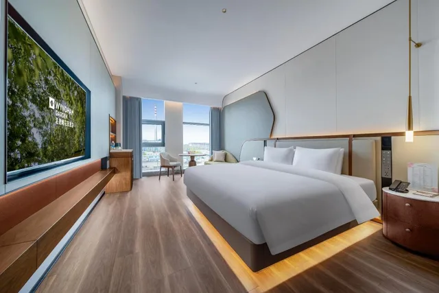 غرفة بزنس بسرير كينج، Wyndham Garden Jinan Huaiyin 1/3