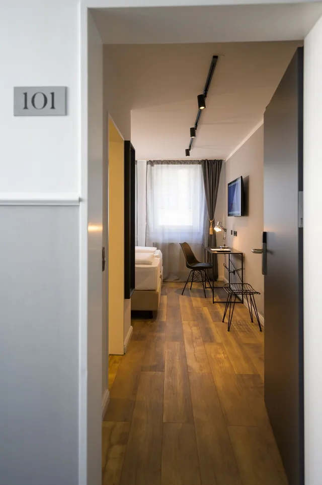 غرفة بسرير كينج، Nikii City Hotel 2/3