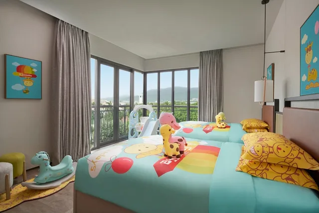 غرفة عائلية بسرير مزدوج بشرفة للمدخنين، Marriott Yalong Bay 4/8
