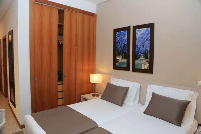 جناح بسريرين منفصلين، Fly Hotel 1/3
