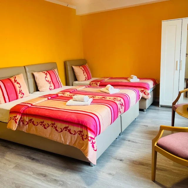 غرفة عائلية، Hotel Wilhelmsburger Hof 2/5