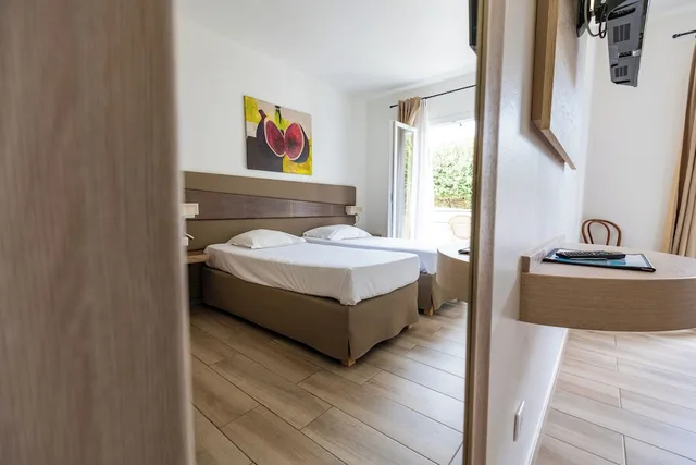 Comfort, Queen Bed, Hôtel Les Mouettes 4/5