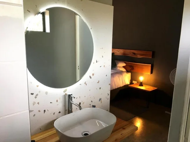 جناح فاخر، Klein Karoo Game Lodge 8/8