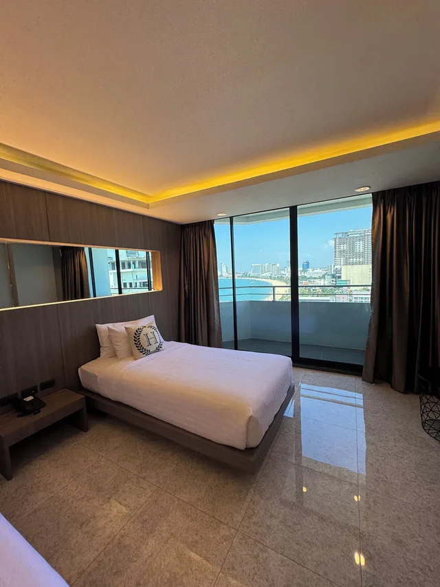 Ocean, Twin Beds، Hermann Hotel Pattaya 7/10