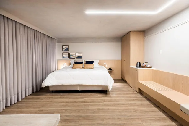 Deluxe, Double Bed, HM Hotel 3/8