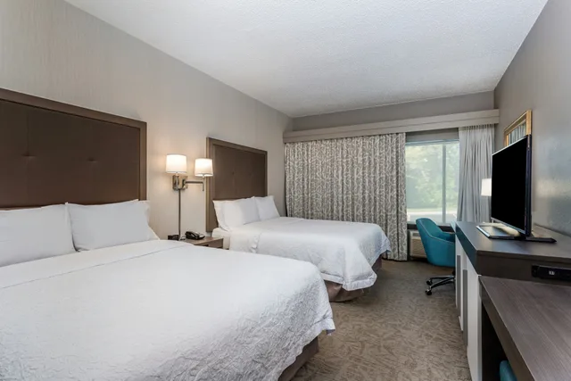 غرفة بسريرين كوين، Hampton Inn Milwaukee Airport 1/4