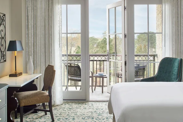 Room, 2 Queen Beds, Resort View, Balcony، Renaissance Birmingham Ross Bridge Golf Resort And Spa 12/18