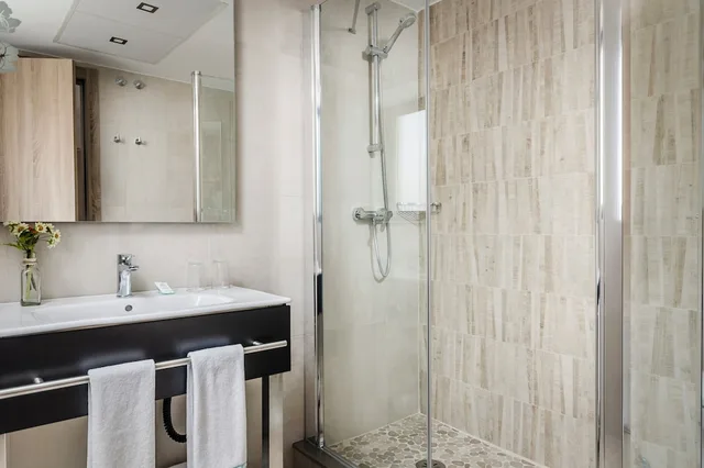 Room, Triple, Single, Double Bed, Civera 14/16