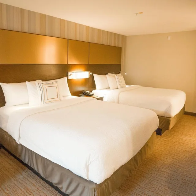 استوديو بسرير كوين مع أريكة بحوض استحمام لذوي الإعاقة، Residence Inn By Marriott Seattle University District 1/6