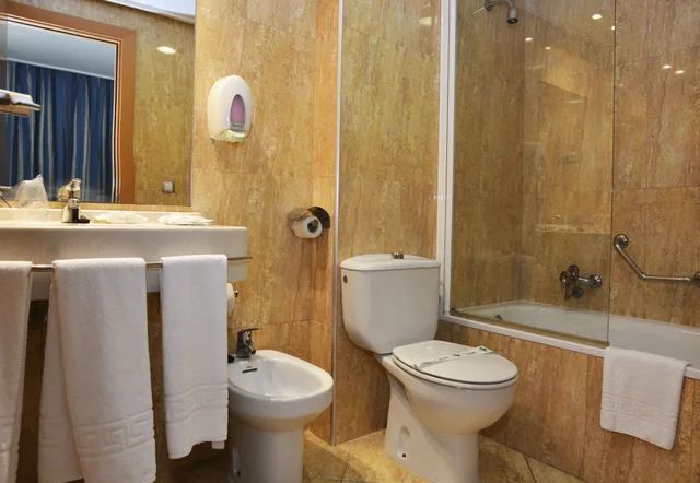غرفة بسرير مزدوج، Torrejoven Hotel 4/4