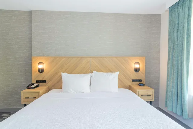 جناح بسرير كينج مع أريكة بمطبخ، Sandman Suites Surrey Guildford 2/6