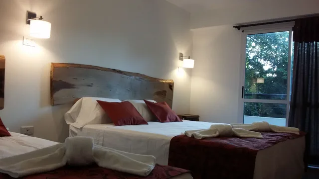 غرفة ثلاثية، Kelta Iguazu 1/3