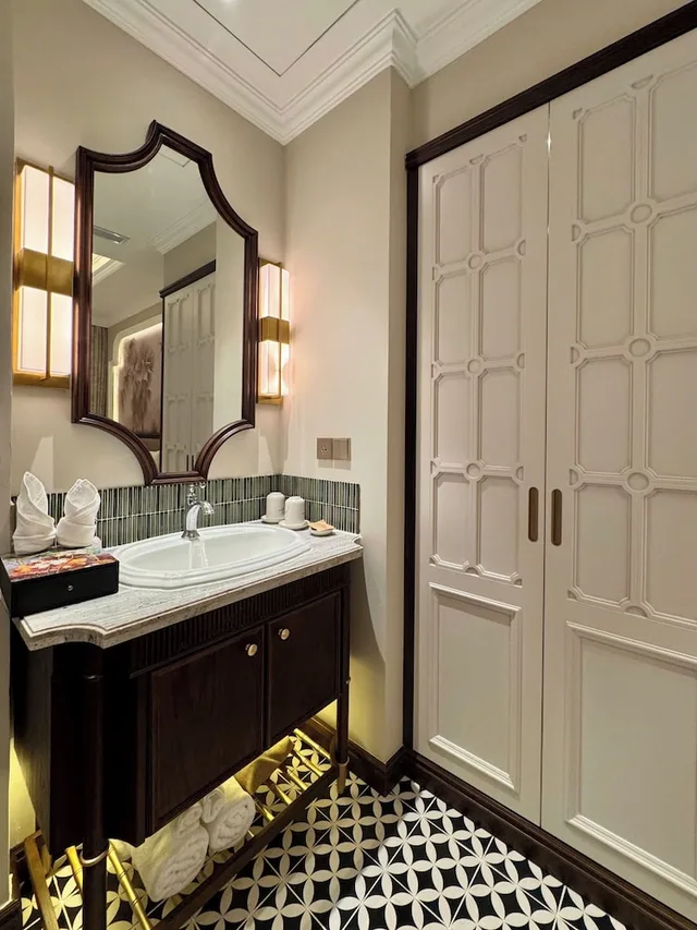 Junior, King Bed, No Window، Heritage Hamlong Hotel & Spa 8/8
