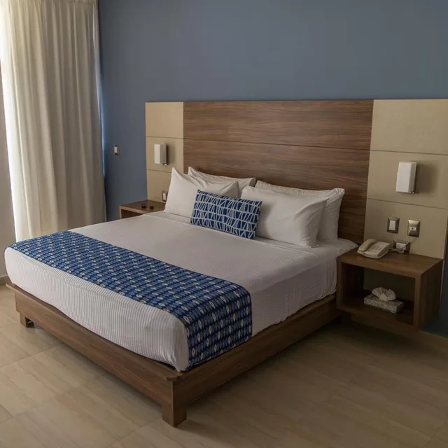 Standard, Queen Bed, Sea View, Ocean View Beach Hotel 3/8
