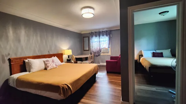 غرفة عائلية بسريرين مزدوجين، Tulip Motel 1/7
