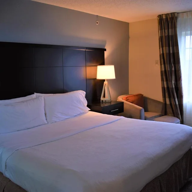 جناح عائلي بغرفتي نوم، Staybridge Suites Cranbury-South Brunswick 1/10