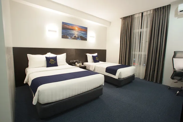 غرفة ديلوكس بسرير مزدوج وسرير فردي، Mezzo Hotel 1/2