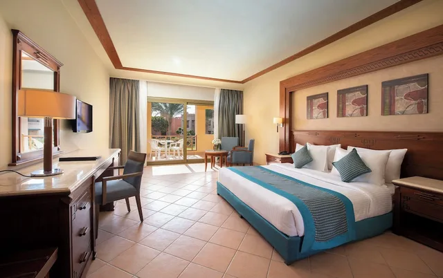 غرفة سوبيريور ثلاثية بسريرين منفصلين بإطلالة على الحديقة، Charmillion Club Resort 4/10