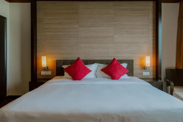 1 Bedroom, Spa, Suite, Sea View، Borneo Beach Villas 1/10