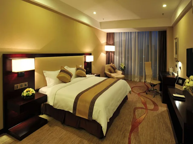 غرفة بزنس بسرير كينج، Neu International Exchange Centre 1/1