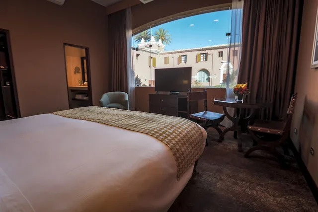 غرفة بسرير كينج لذوي الإعاقة، Wyndham Costa Del Sol Arequipa 1/5